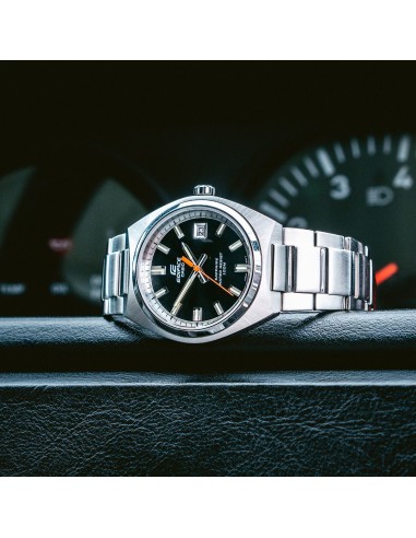 Reloj analógico EFB-109D con correa de acero inoxidable – Elegancia deportiva