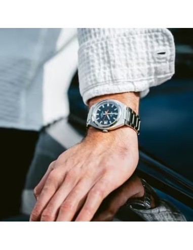 Reloj analógico EFB-109D con correa de acero inoxidable – Elegancia deportiva