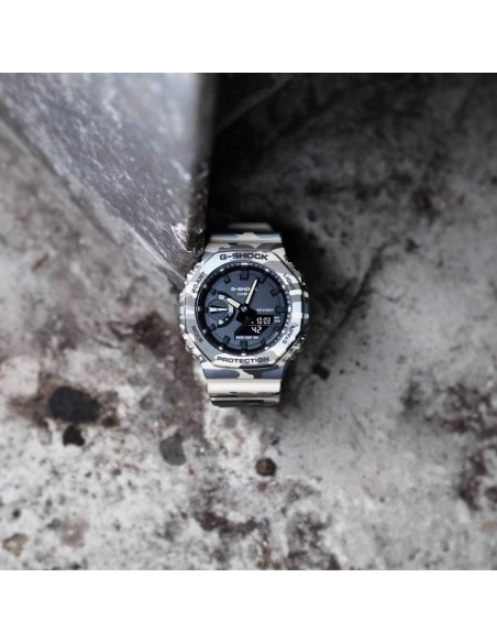 Reloj Casio G-SHOCK GA-2100 camuflaje metalizado | Estilo urbano y sostenible