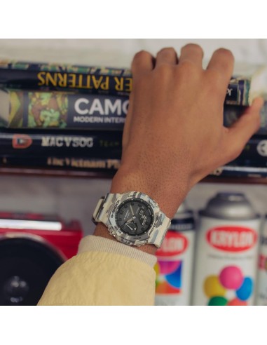 Reloj Casio G-SHOCK GA-2100 camuflaje metalizado | Estilo urbano y sostenible