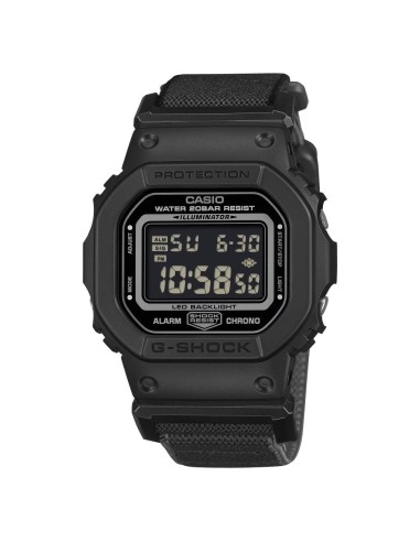 G-SHOCK DW-5600MNC: ultimate comfort with a fabric strap