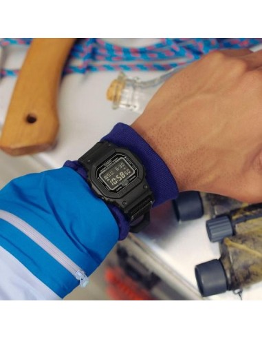 G-SHOCK DW-5600MNC: ultimate comfort with a fabric strap