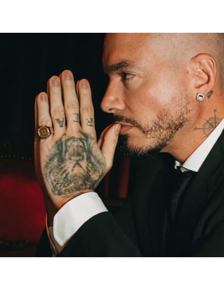 Casio Ring Watch x J Balvin | Reloj Anillo Edición Especial